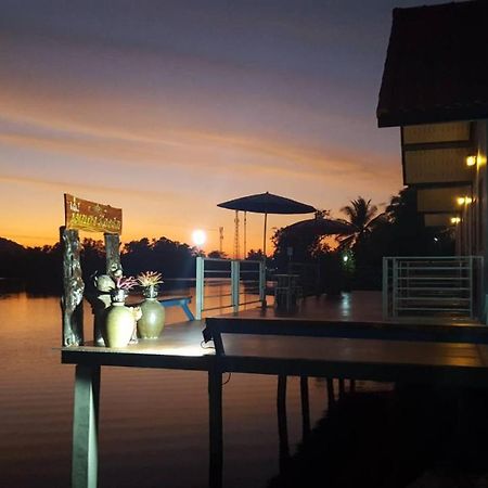 Khum Thong Resort Takuapa Екстер'єр фото