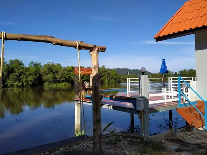 Khum Thong Resort Takuapa Екстер'єр фото